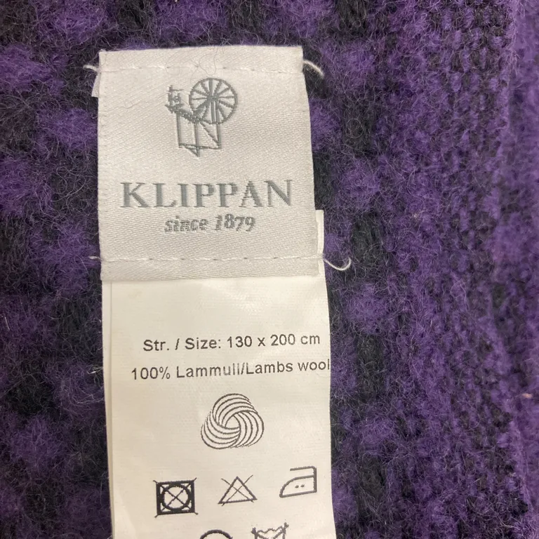 Överkast (Lila) från Klippan Ull - Materialetikett