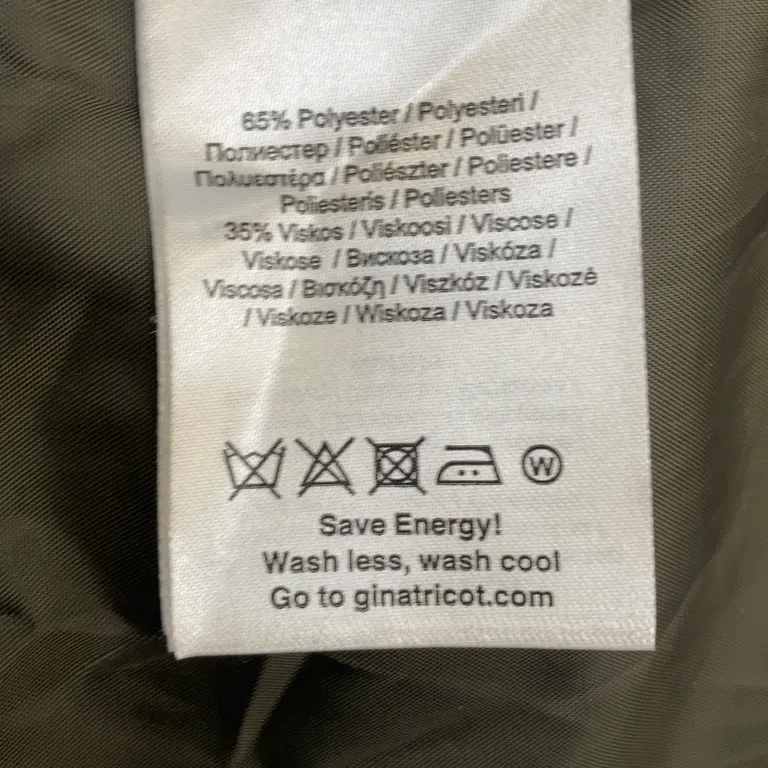 Jacka (Grön) från Gina Tricot Polyester, Viskos - Materialetikett