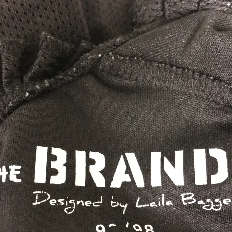 Topp (Svart) från The Brand Designed by Laila Bagge Polyester - Varumärke