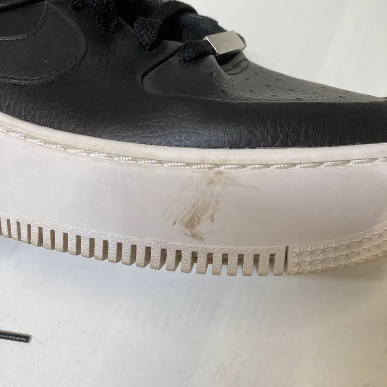 Sneakers (Air Force 1 Sage Low) från Nike - Smutsig - Yttersula