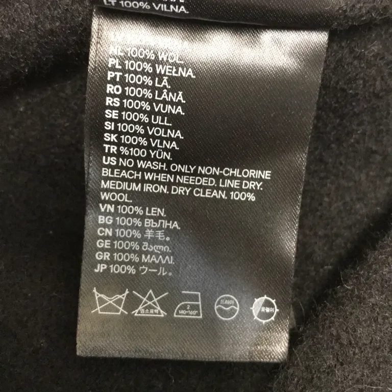 Basker (Svart) från H&M Ull - Detaljbild