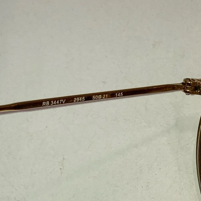 Glasögon (RB 3447V) från Ray-Ban - Detaljbild