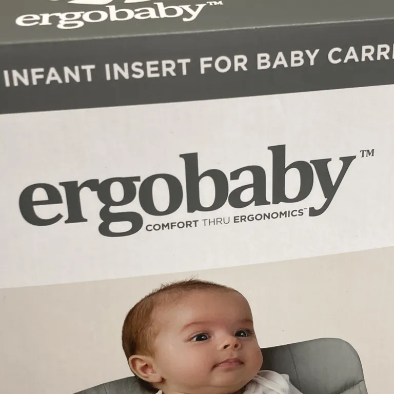 Bärsele (Grå) från Ergobaby - Varumärke