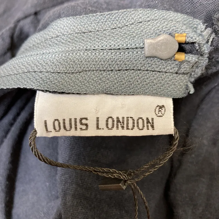 Klänning (Blå) från Louis London - Varumärke