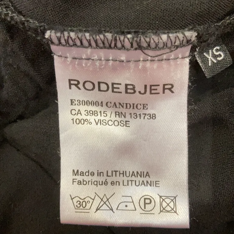 Klänning (Candice) från Rodebjer Viskos - Materialetikett
