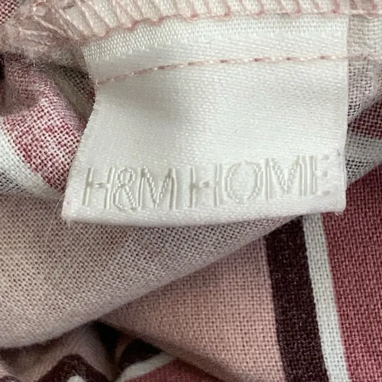 Bäddset (Rosa) från H&M Bomull - Varumärke