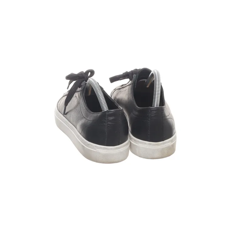 Sneakers (Svart) från Filippa K - Vinkel 4