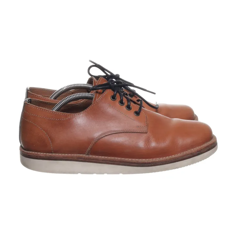 Derbyskor (Beige) från Kavat
