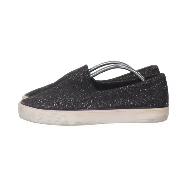 Slip-ons (Svart, Silverfärgad) från New Look - Vinkel 3