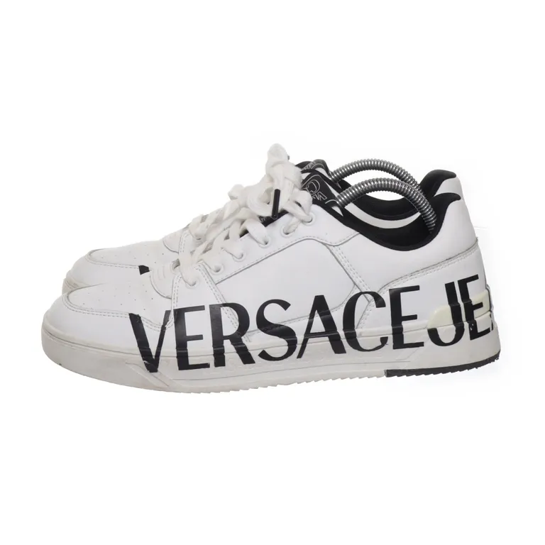 Sneakers (Vit, Svart) från Versace Jeans Couture Skinn - Vinkel 3