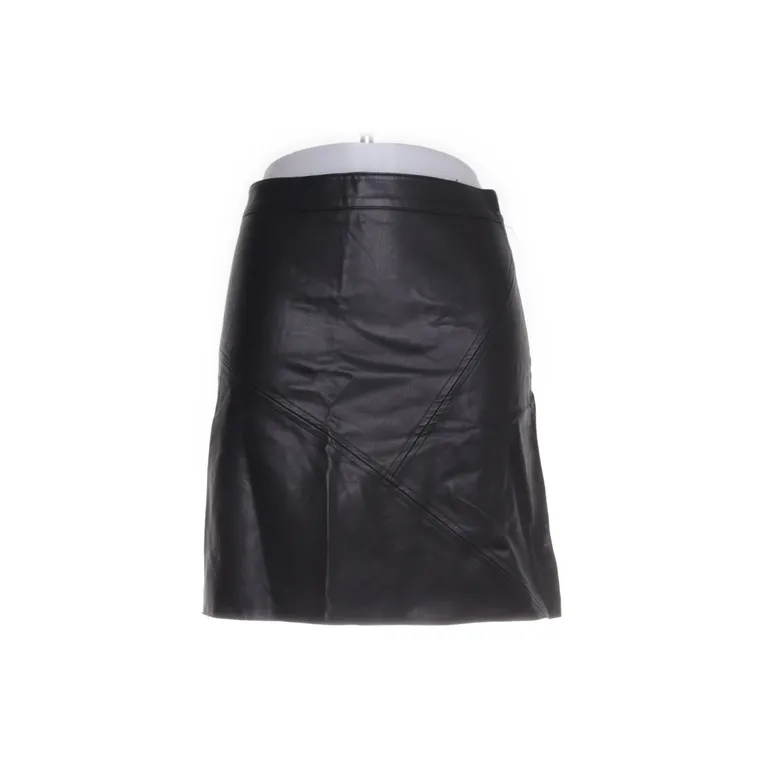Jupe (Noir) de Zara Basic Collection Viscose, Polyuréthane