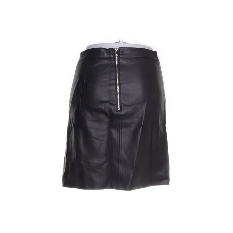 Jupe (Noir) de Zara Basic Collection Viscose, Polyuréthane - Angle 2
