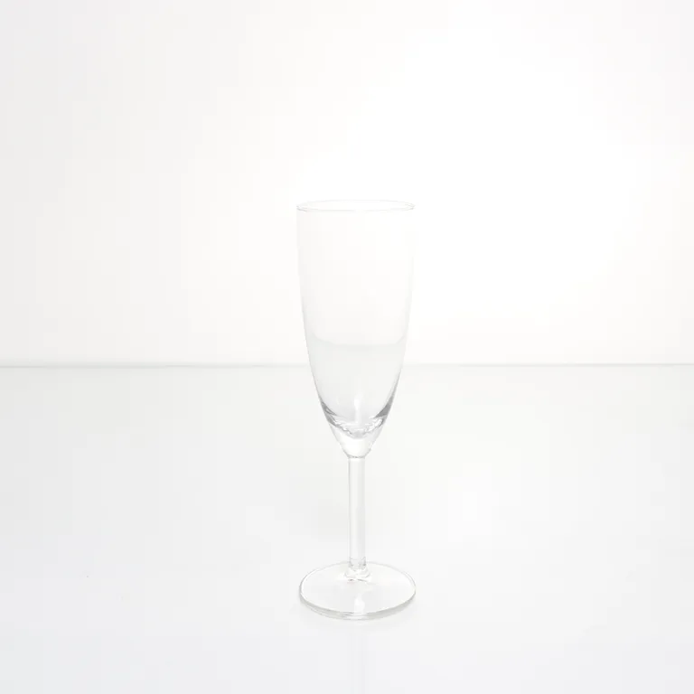 Champagneglas från IKEA - Vinkel 3
