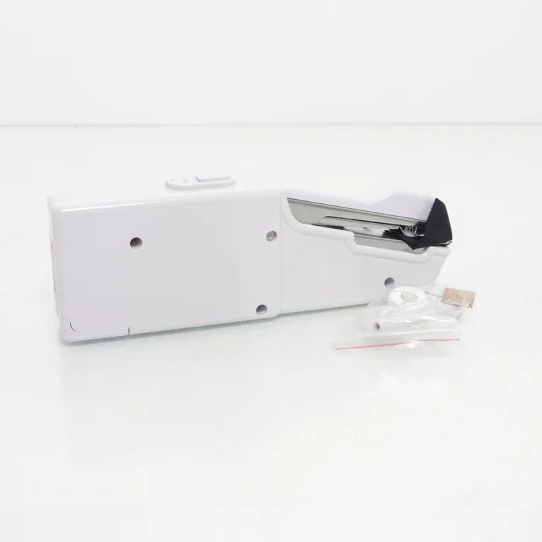 Symaskin (sewing machine) från Deluxa Home - Vinkel 3