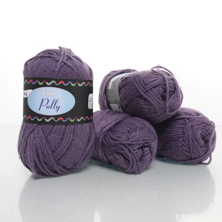 Garn (Lila) från Yarn Polly