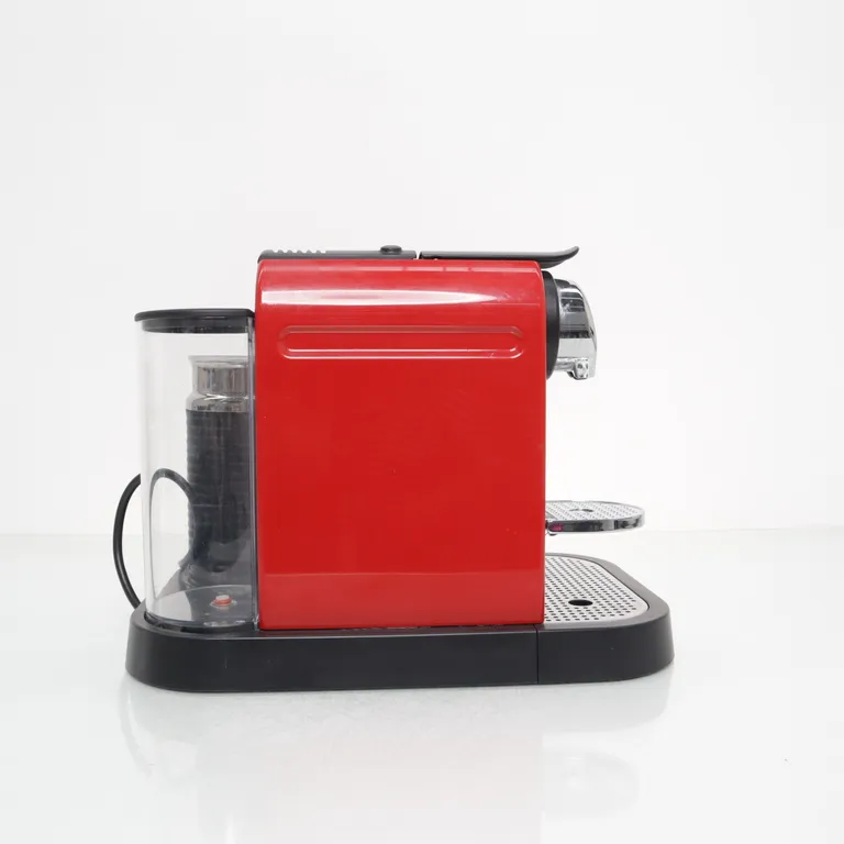 Kaffemaskin (Svart, Röd) från Nespresso - Vinkel 4