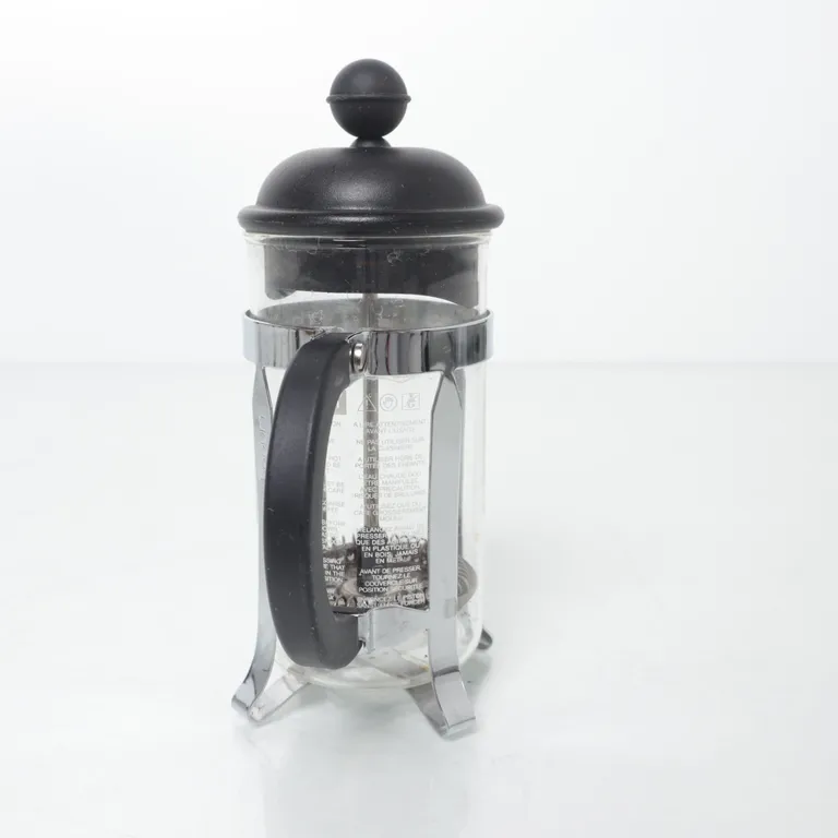 Tekanna (Vit, Svart) från Bodum - Vinkel 2