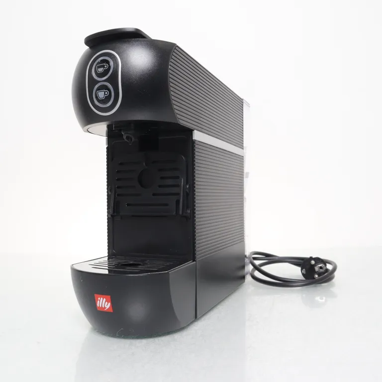 Kaffemaskin från Illy - Vinkel 2
