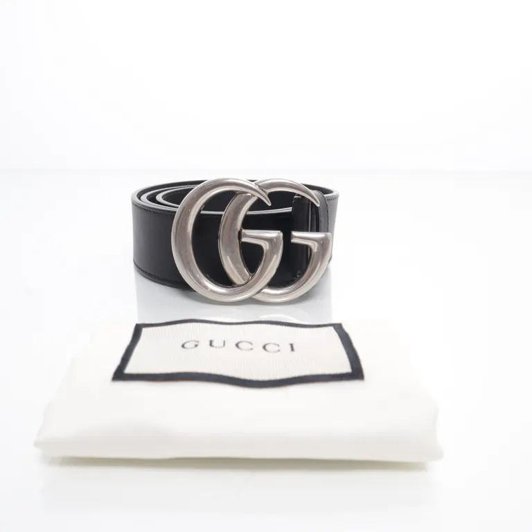 Bälte (GG Marmont Wide Belt) från Gucci Skinn
