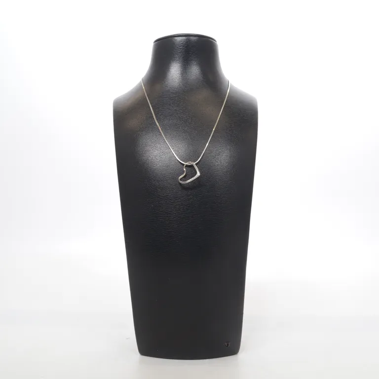 Halsband (Silverfärgad) från Guldfynd Silver - Vinkel 2