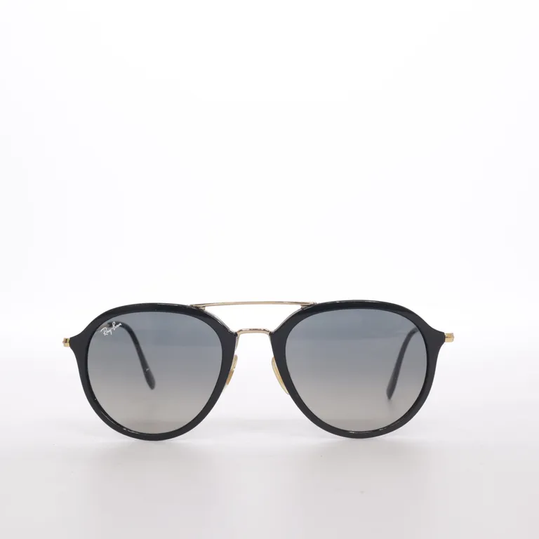 Solglasögon (RB 4253 601/71) från Ray-Ban - Vinkel 2