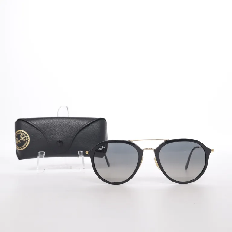 Solglasögon (RB 4253 601/71) från Ray-Ban
