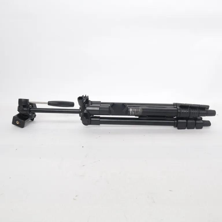 Kamerastativ (Svart) från Clas Ohlson - Vinkel 2