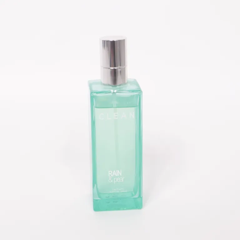 Eau Fraiche (Rain & Pear) från CLEAN