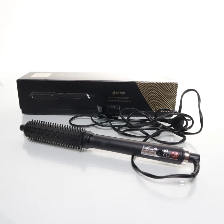 Värmeborste (Volumising hot brush) från GHD - Vinkel 2