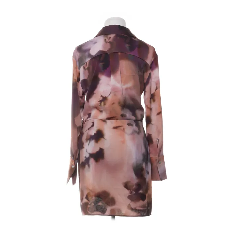 Robe (Rose, Multicolore) de Mango Polyester - Angle 2