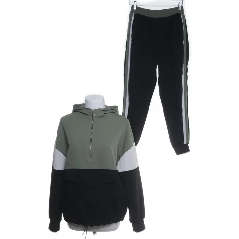 Ensemble (Vert, Noir) de Zara