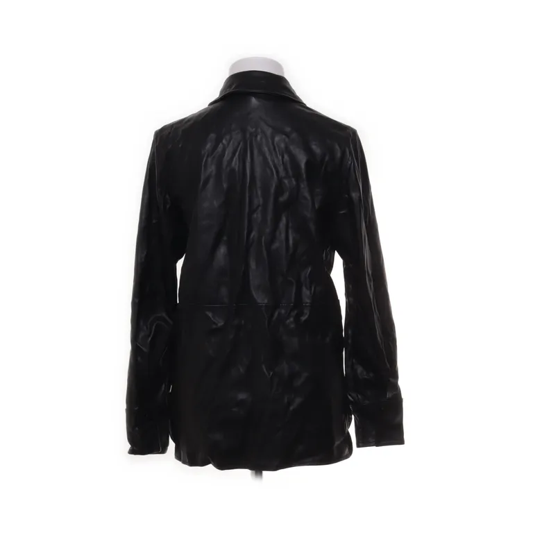 Överskjorta (Svart) från Gina Tricot Polyester, Polyuretan - Vinkel 2