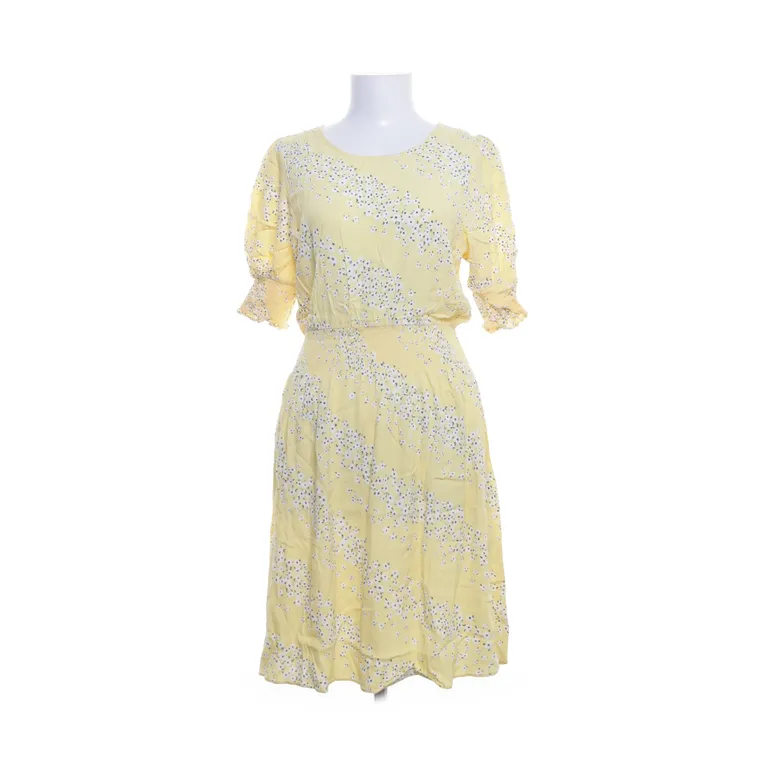 Robe (Jaune) de MbyM
