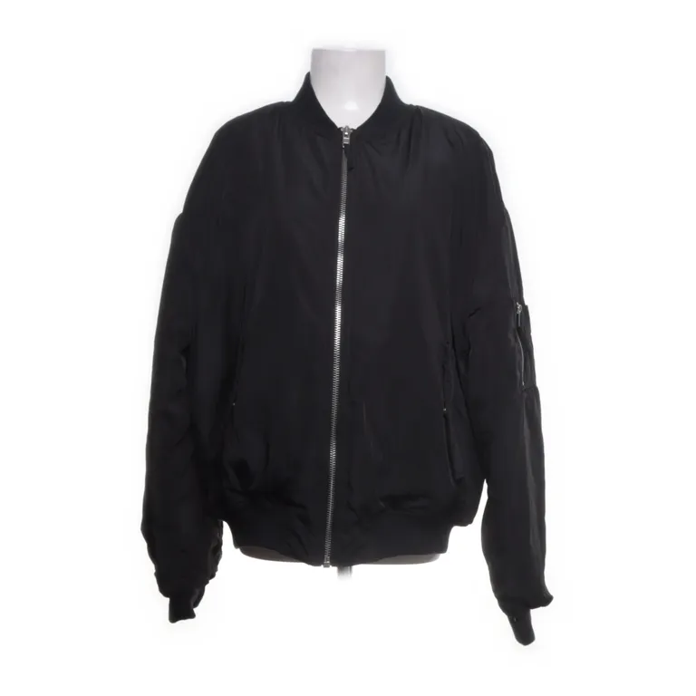 Bomberjacka (Svart) från Junkyard Polyester
