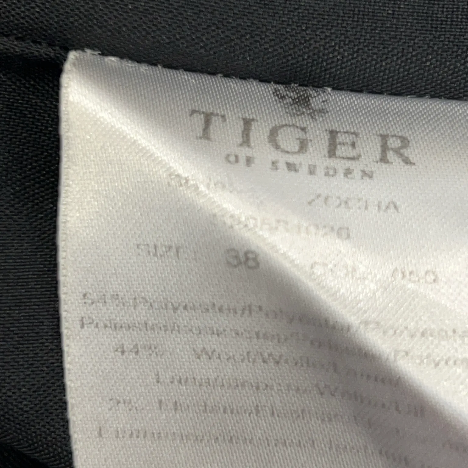 Tiger of Sweden - bild 4