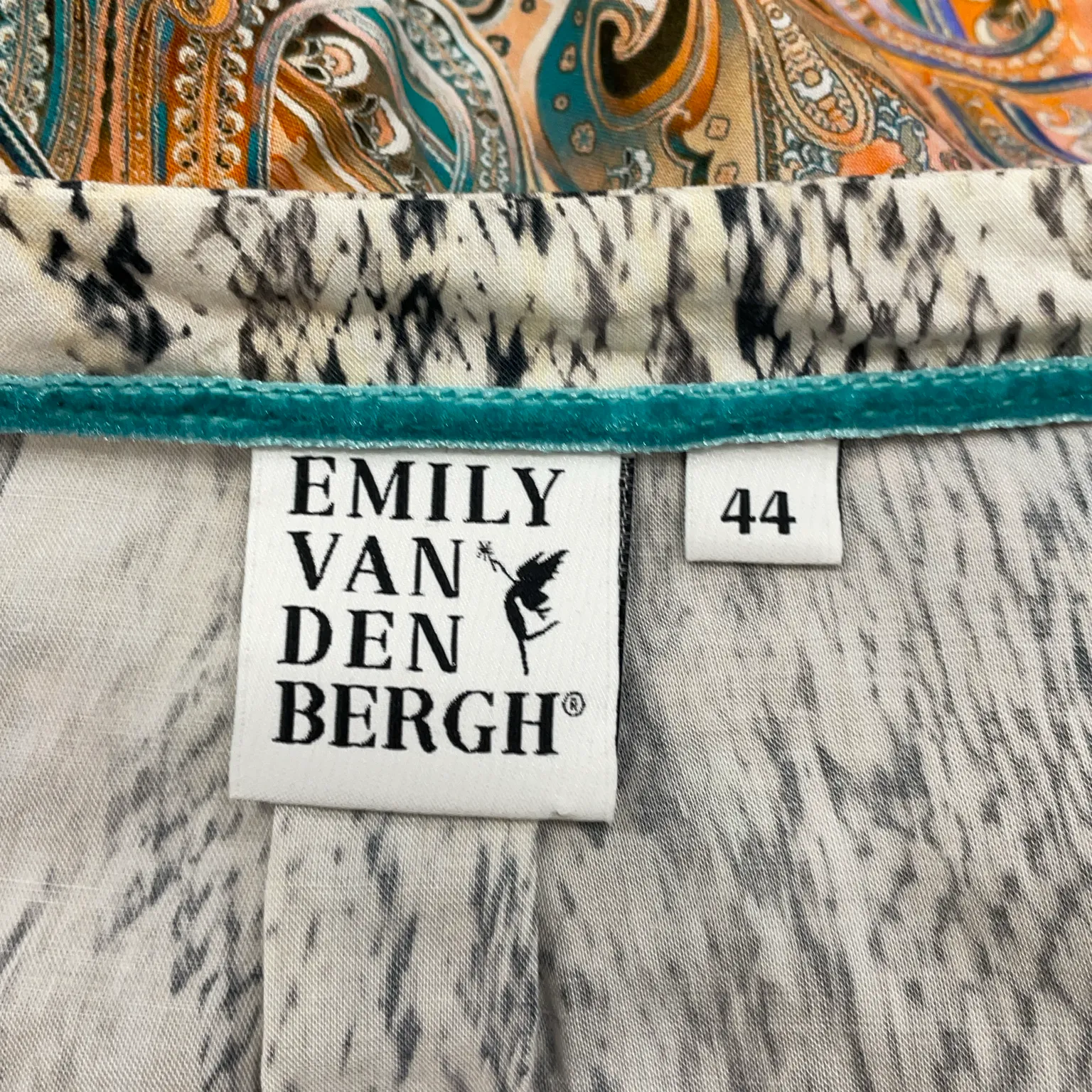 Emily van den Bergh - bild 3