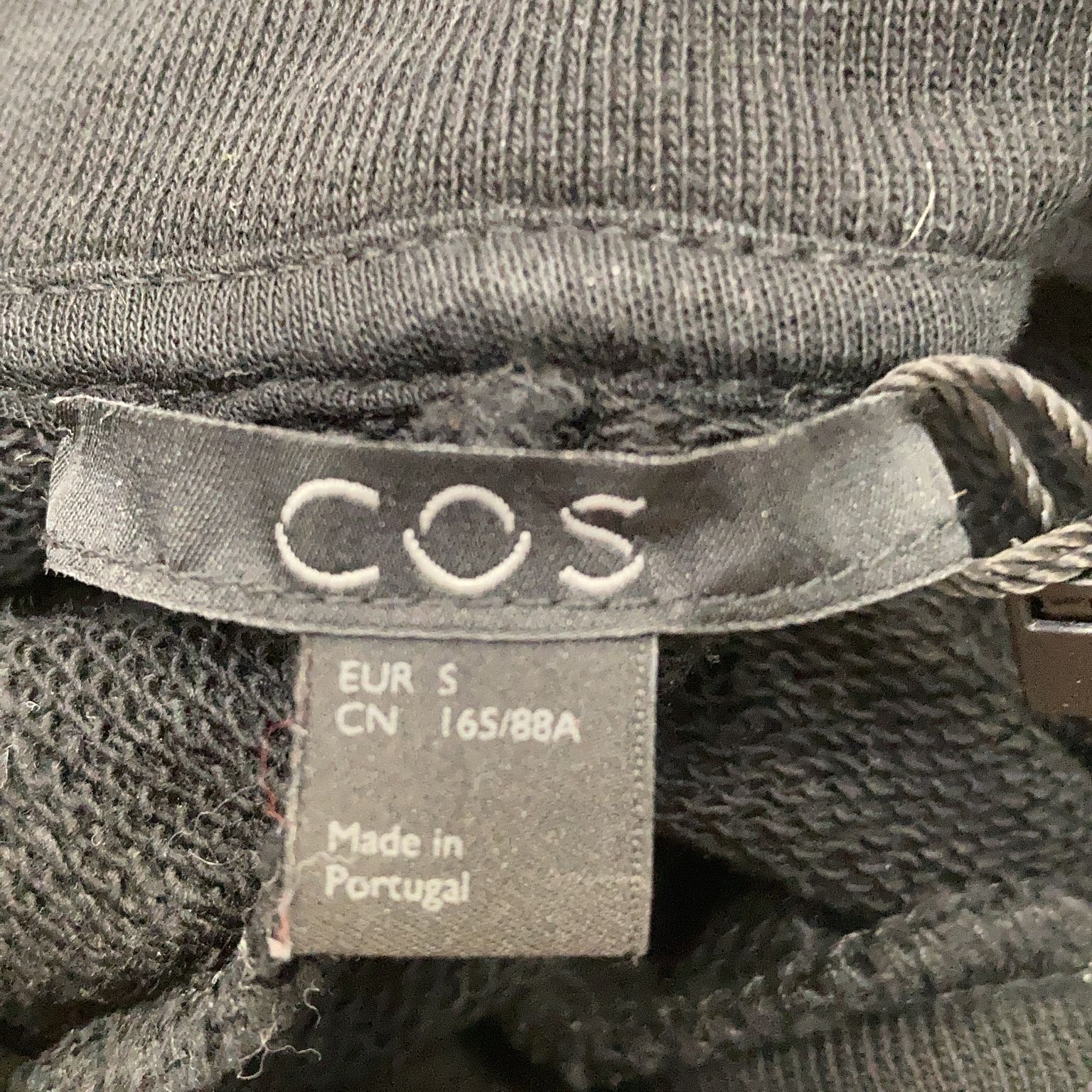 COS