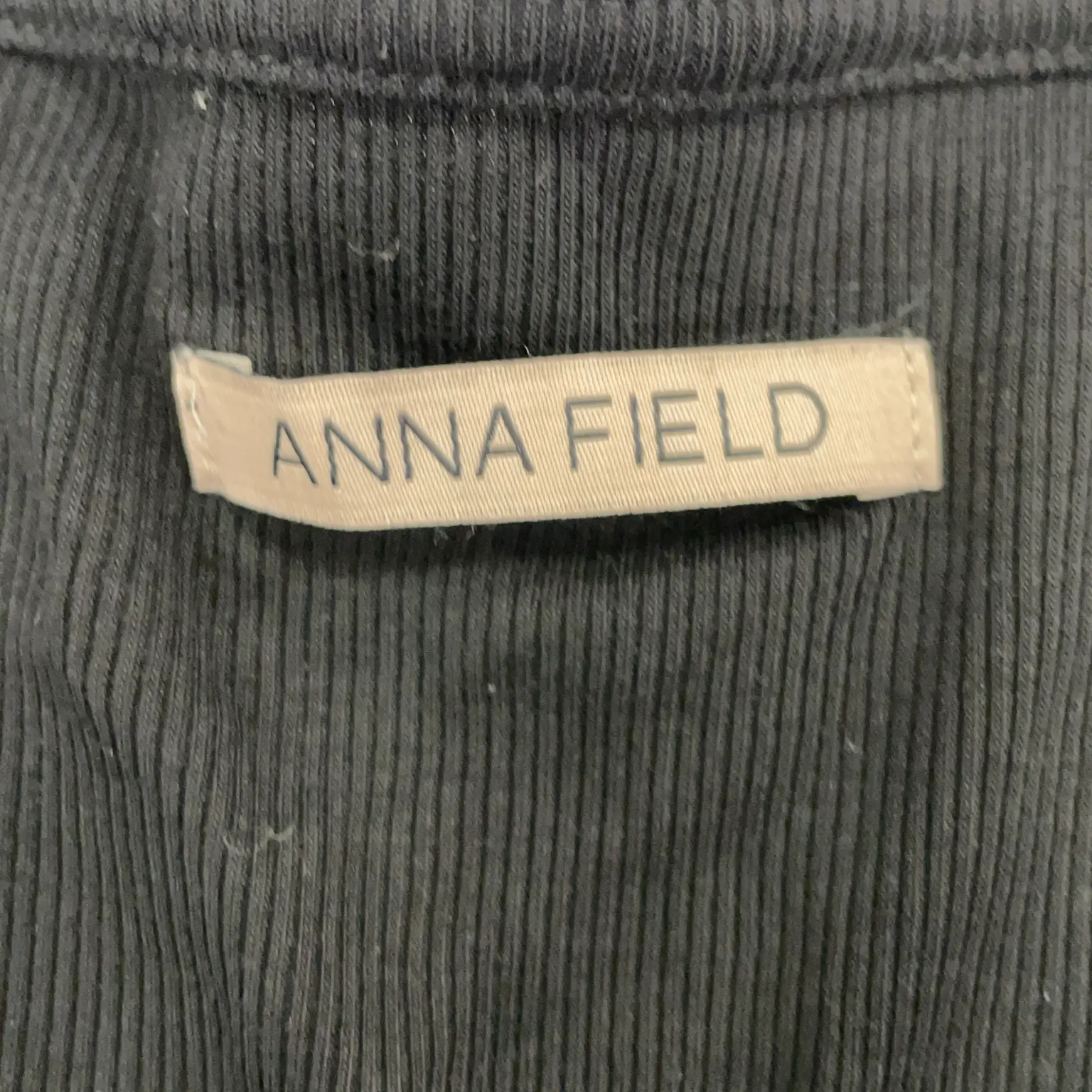Anna Field - bild 3