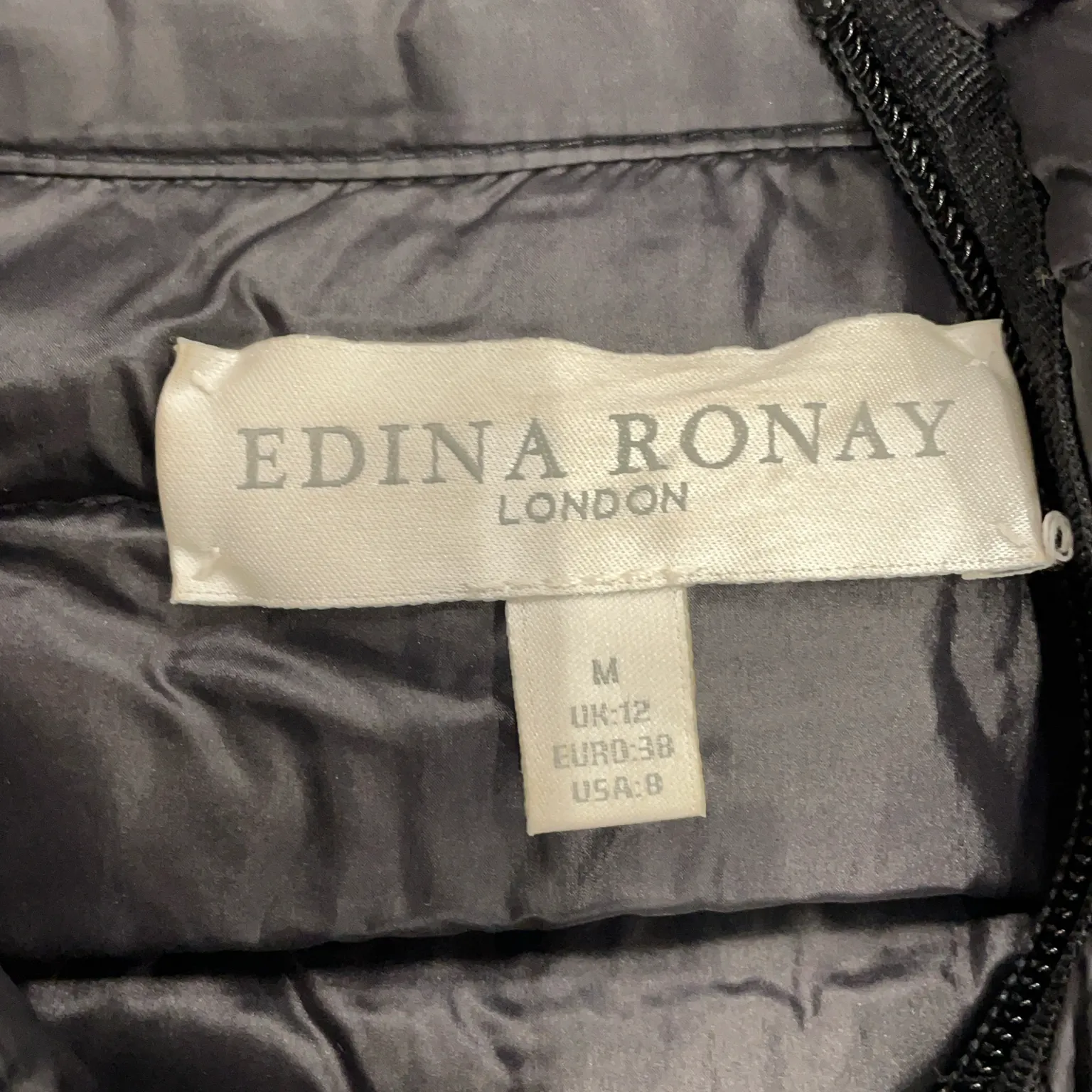 Edina Ronay - bild 3