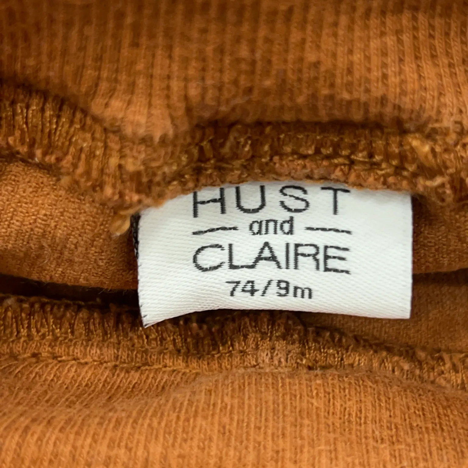 Hust and Claire - bild 3