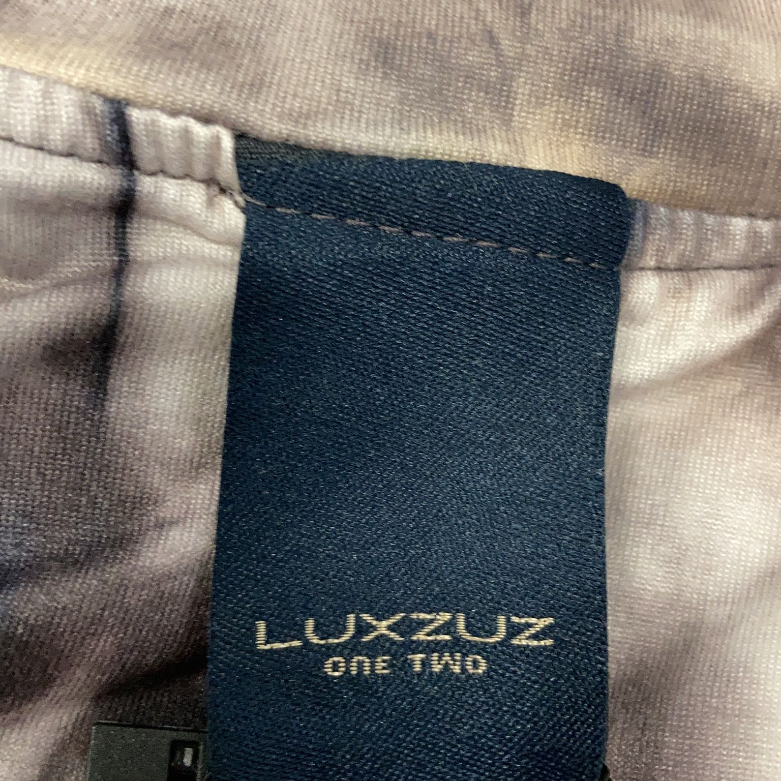 Luxzuz