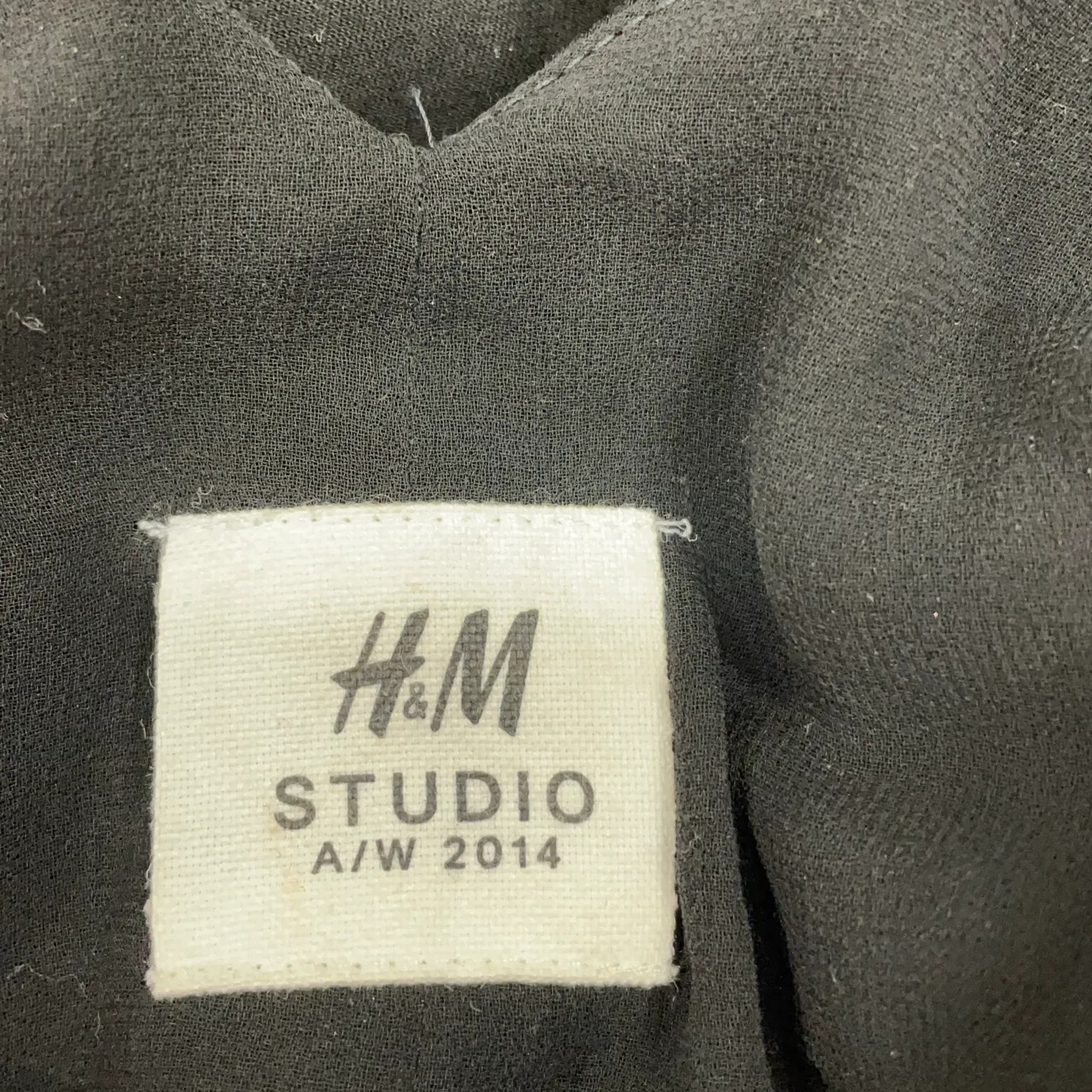 H&M Studio - bild 3