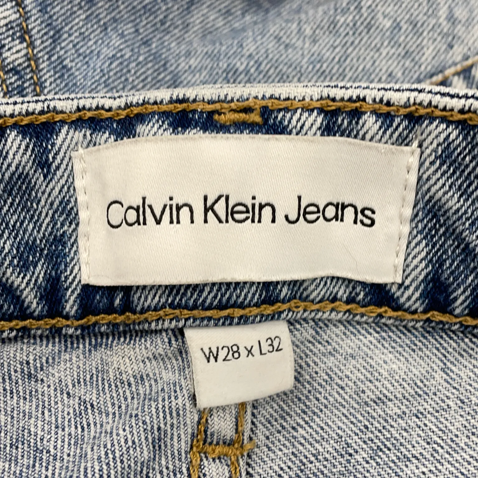 Calvin Klein Jeans - bild 3