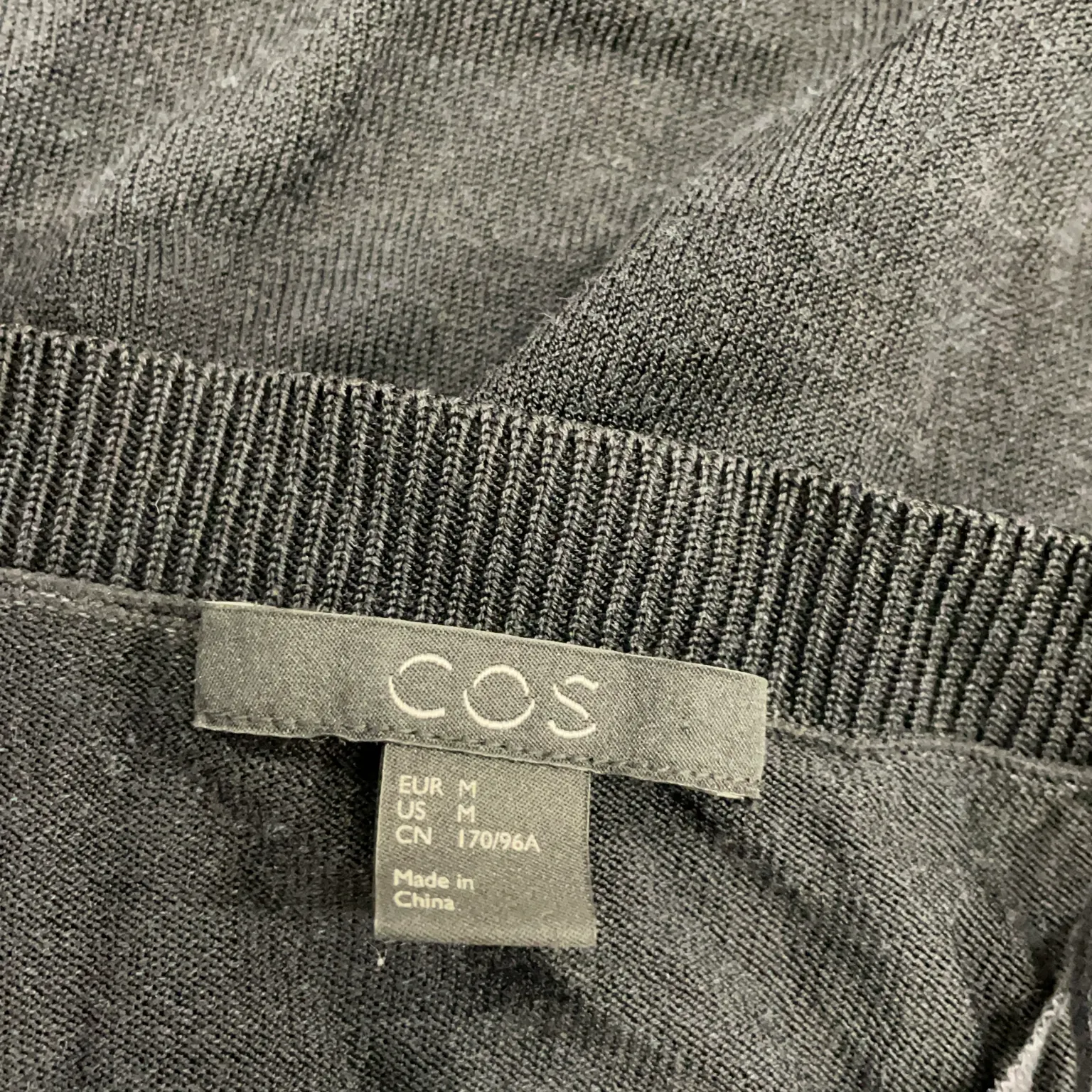 COS - bild 3