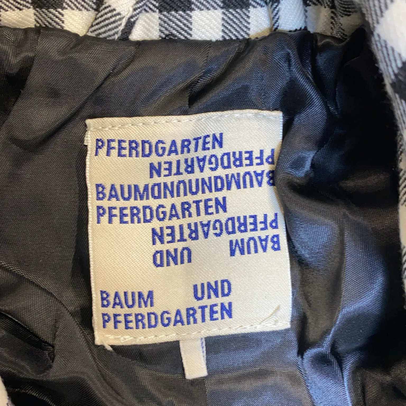 Baum Und Pferdgarten - bild 3