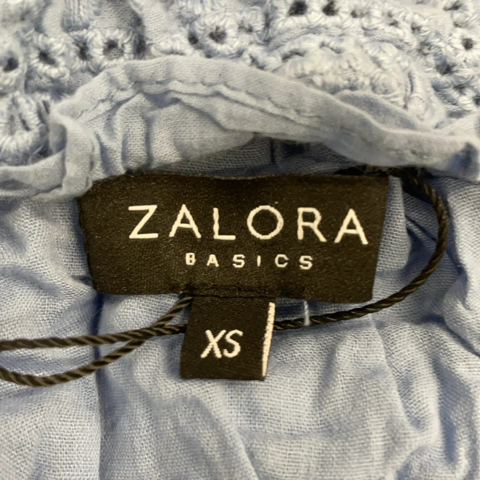 Zalora Basics - bild 3