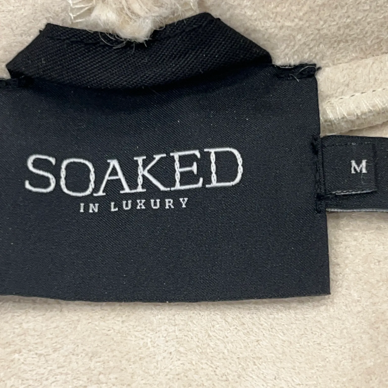 Soaked in Luxury - bild 3