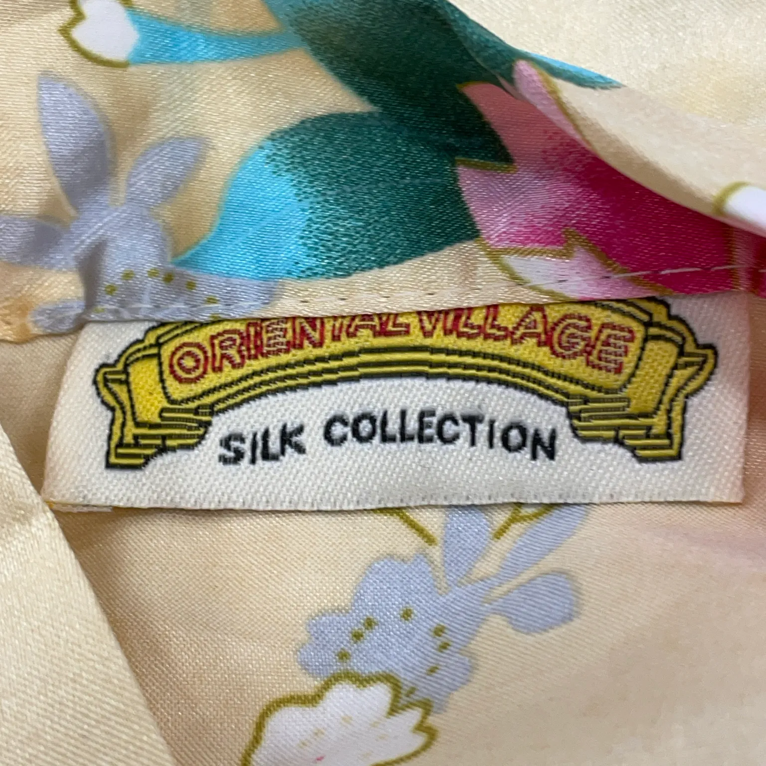 Oriental Village - bild 3