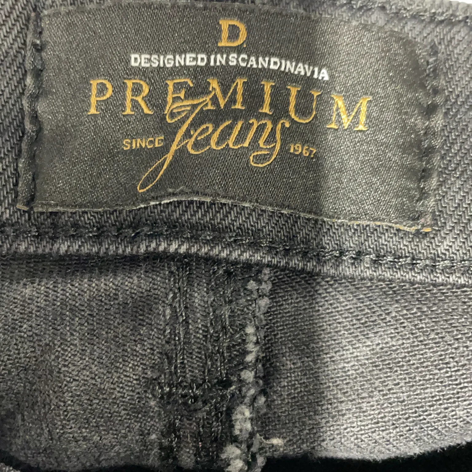 Designed in Scandinavia - bild 3