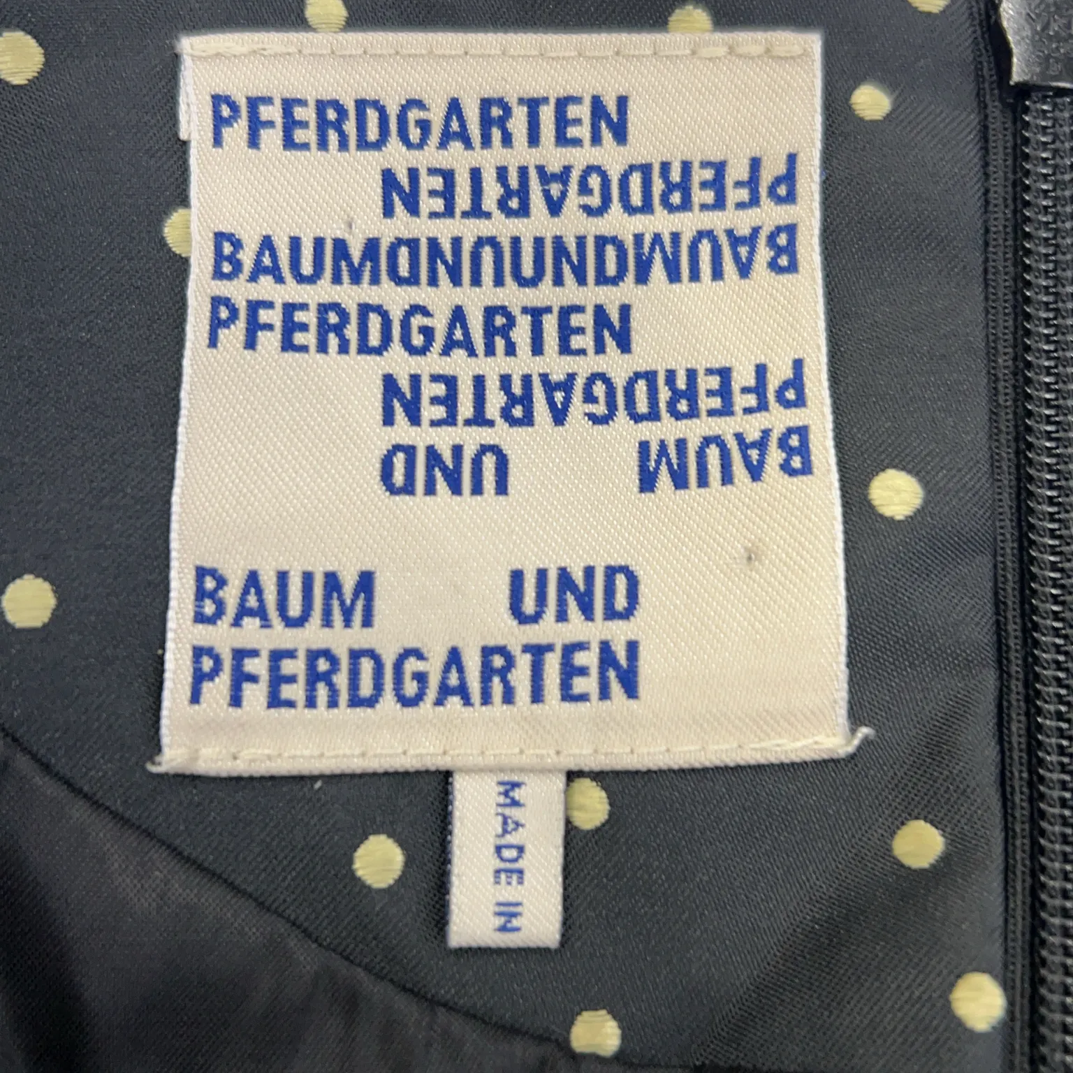 Baum Und Pferdgarten - bild 3